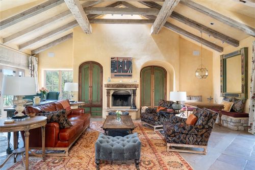 39 Yana Dr, Santa Fe, NM, 87506-0076 | Card Image