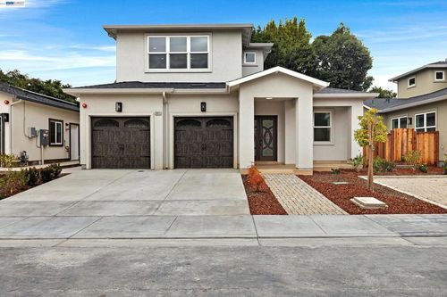 34914 Moina Shaiq Cmn, Fremont, CA, 94555-2402 | Card Image