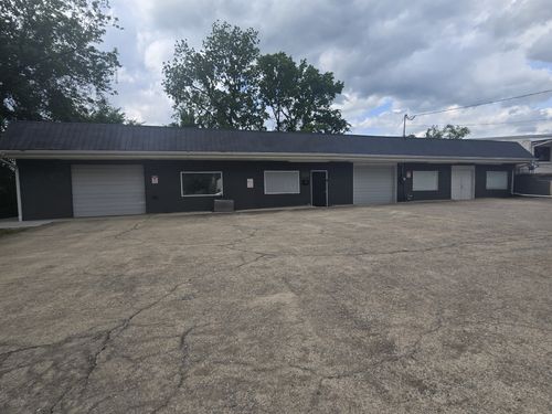 124 W Winchester St, Gallatin, TN, 37066-3236 | Card Image