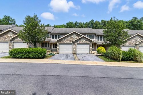 662 Oakwood Ave, STATE COLLEGE, PA, 16803-2638 | Card Image