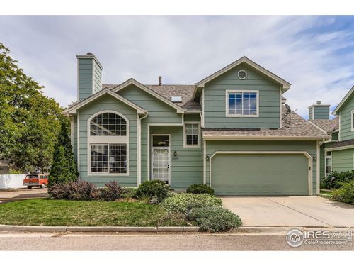 8076 Meadowdale Sq, Niwot, CO, 80503-8596 | Card Image