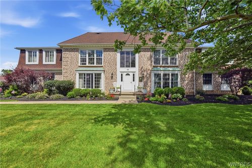 apt-7-40-7 Carriage Dr, Orchard Park, NY, 14127-1831 | Card Image