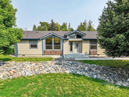 414 S Garfield St, Genesee, ID, 83832-9540 | Card Image