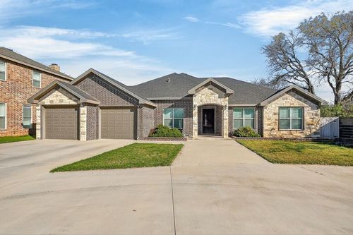 1608 Holloway Ave, Midland, TX, 79701-7039 | Card Image