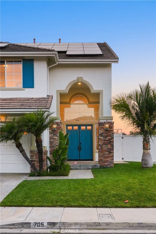 705 El Berro, San Clemente, CA, 92672 | Card Image