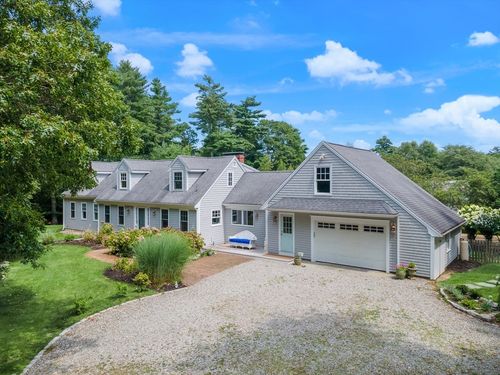 19 Register Rd, Marion, MA, 02738-2001 | Card Image