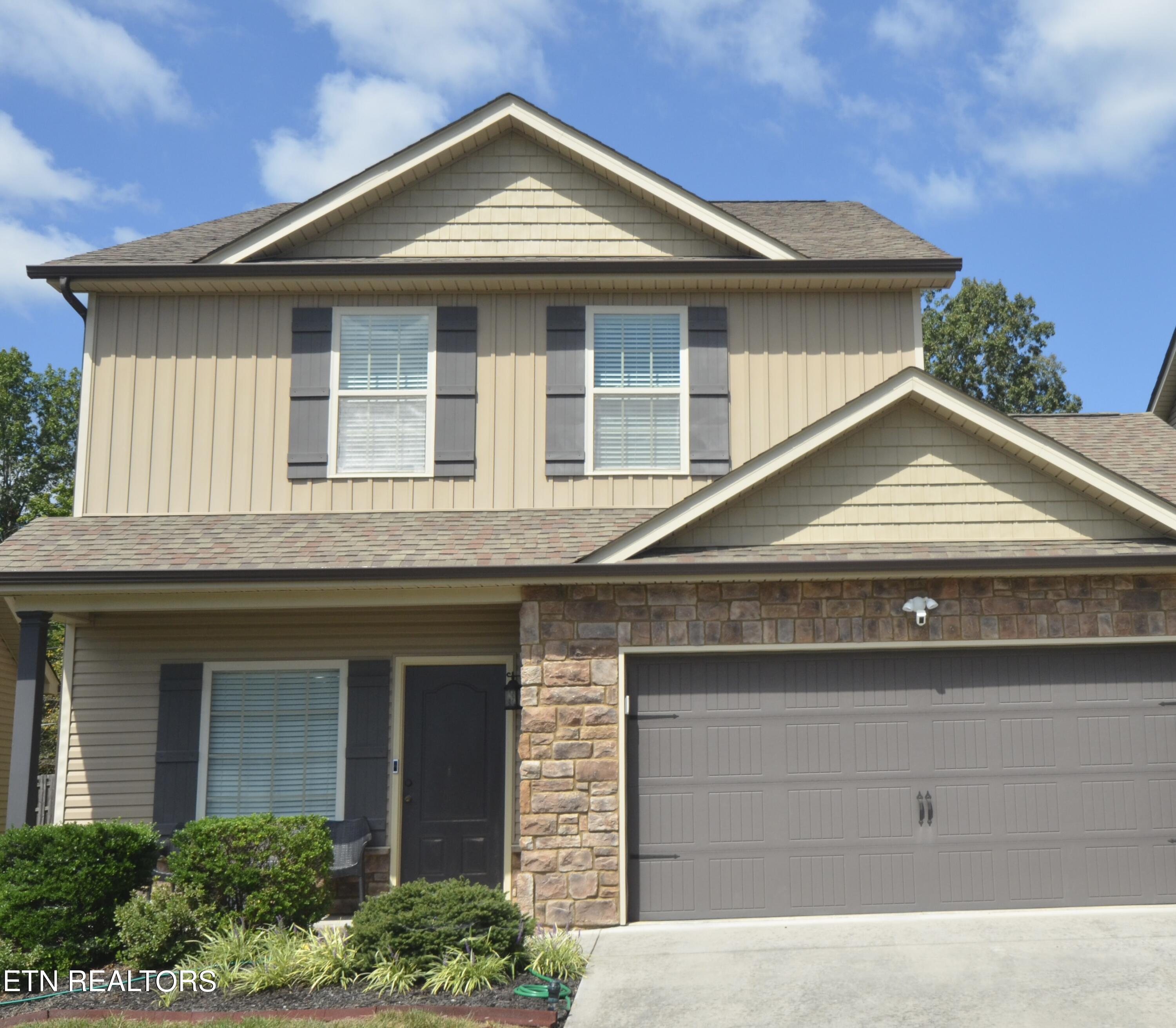 Silent Springs Ln, Knoxville, TN 37931