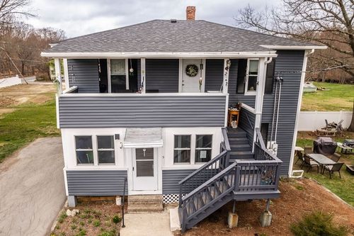 9-11 Central Ave, Northbridge, MA, 01534-1221 | Card Image