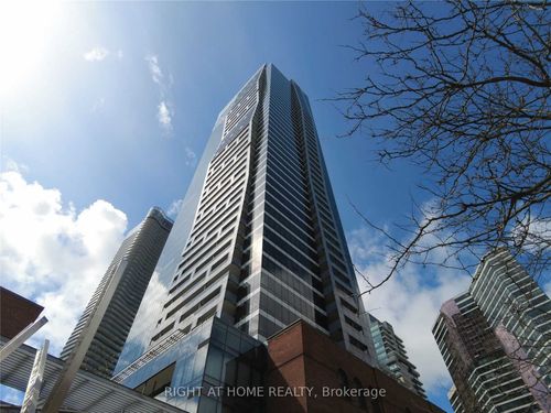 3510-5 St Joseph St, Toronto, ON, M4Y0B6 | Card Image