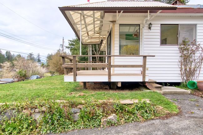 13185 Sexw'amin Street, House other with 2 bedrooms, 1 bathrooms and 4 parking in Sechelt BC | Image 5