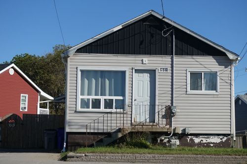 686 Riverside Dr, Timmins, ON, P4N3V9 | Card Image