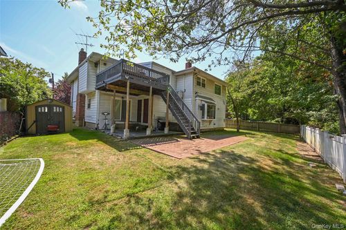 1061 Fordham Ln, Woodmere, NY, 11598-1013 | Card Image