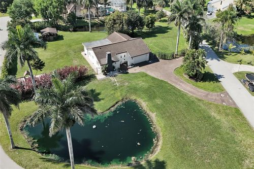 4701 Sw 110th Ave, Davie, FL, 33328-3211 | Card Image