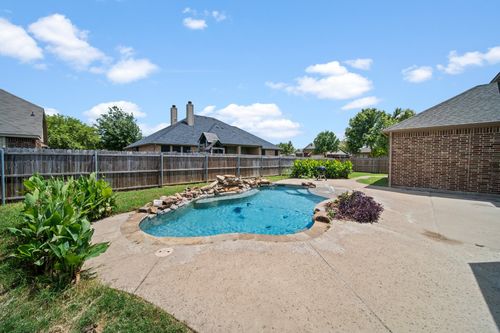 5038 W Fall Dr, Midlothian, TX, 76065-8886 | Card Image
