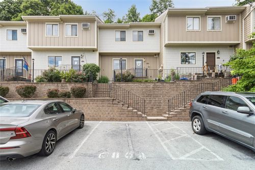 6806 Chelsea Cv N, Hopewell Junction, NY, 12533-7119 | Card Image
