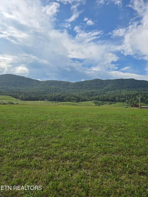 2870 Old Highway 63, Speedwell, TN, 37870 | Card Image