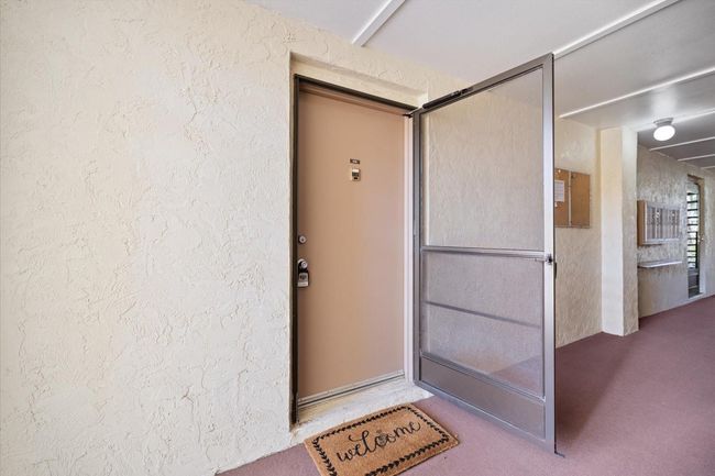 APT-108 - 752 White Pine Tree Rd, Condo with 2 bedrooms, 2 bathrooms and null parking in VENICE FL | Image 4