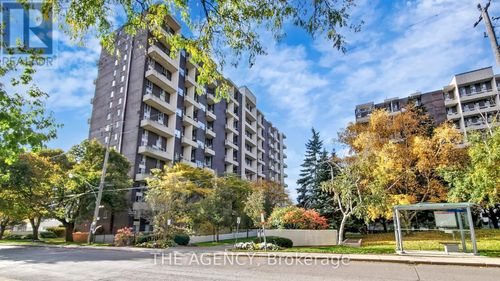 119-60 Southport Street N, Toronto (High Park-Swansea), ON, M6S3N4 | Card Image