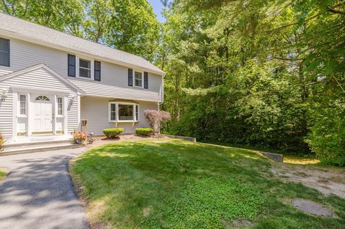 44-44 Spruce Tree Ln, Norton, MA, 02766-1099 | Card Image