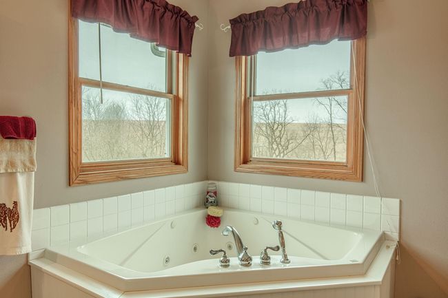 5995 Section Line Road, House other with 5 bedrooms, 3 bathrooms and null parking in RIDGEWAY WI | Image 29