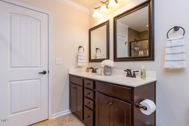 025-1280x960-primary-bathroom | Image 17
