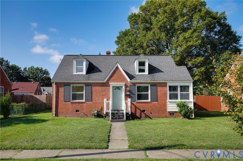202 E 37th St, Richmond, VA, 23224-1826 | Card Image
