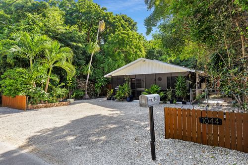 1044 Gibraltar Rd, Key Largo, FL, 33037-4666 | Card Image