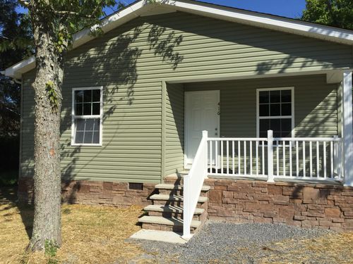 416 E Hogan St, Tullahoma, TN, 37388-2535 | Card Image