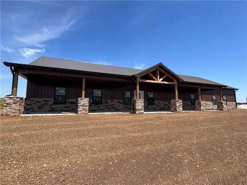 20014 Woodend Rd, Linwood, KS, 66052-4685 | Card Image