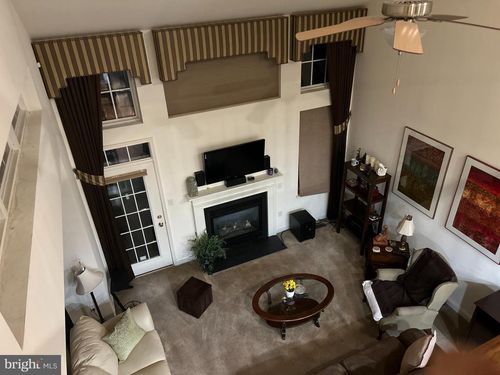 102 Meridian Blvd, BEAR, DE, 19701-6840 | Card Image