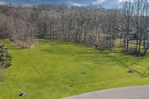 8805 N Rood Rd, Kingston, IL, 60145-8287 | Card Image
