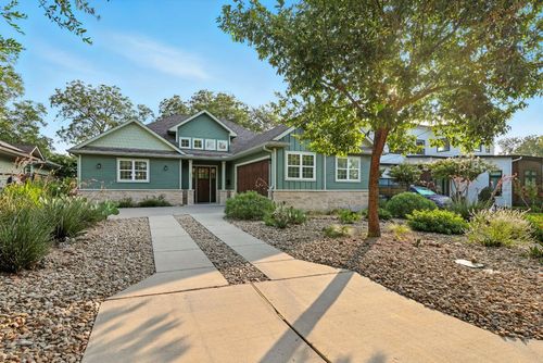 2012 Pequeno St, Austin, TX, 78757-3212 | Card Image