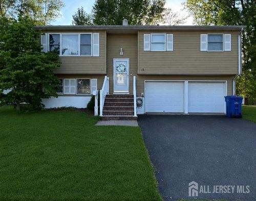13 Nicholas Dr, OLD BRIDGE, NJ, 08857-1517 | Card Image