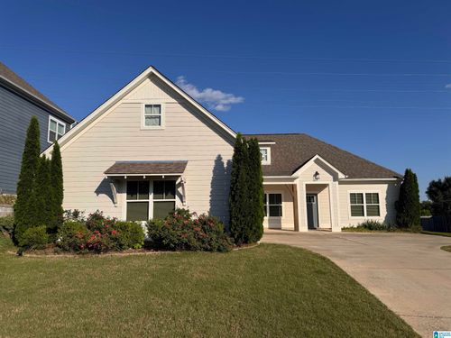 1090 Camellia Ridge Dr, PELHAM, AL, 35124-1665 | Card Image