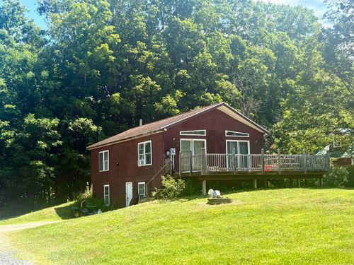 7 Maple Ln, Ludlow, VT, 05149-9420 | Card Image