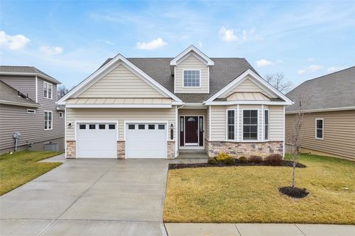 151 Liberty Blvd, Canonsburg, PA, 15317-5237 | Card Image