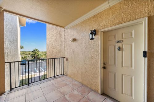 202-4305 Bayside Village Dr, TAMPA, FL, 33615-5547 | Card Image