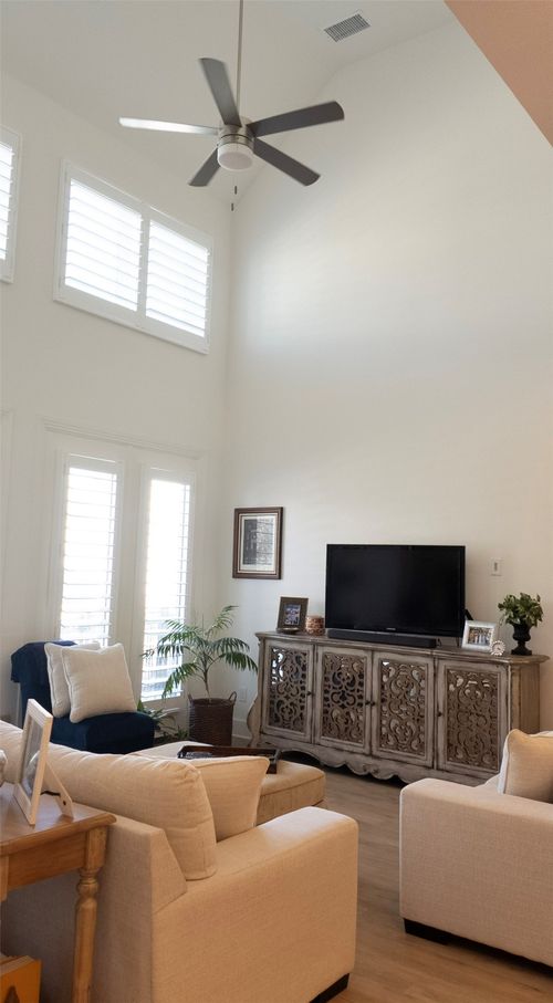 13817 Makers Way, Aledo, TX, 76008-2223 | Card Image