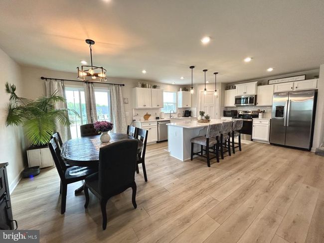 17 Perspective Pl, House other with 3 bedrooms, 3 bathrooms and null parking in HEDGESVILLE WV | Image 11