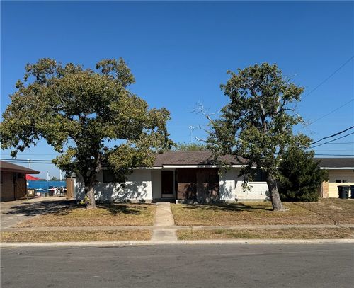 3734 Brushwood Ln, Corpus Christi, TX, 78415-3027 | Card Image