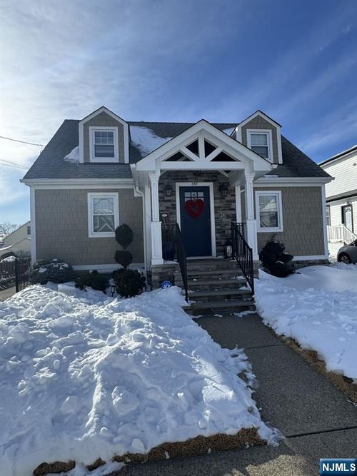 337 2nd St, Saddle Brook, NJ, 07663-6301 | Card Image