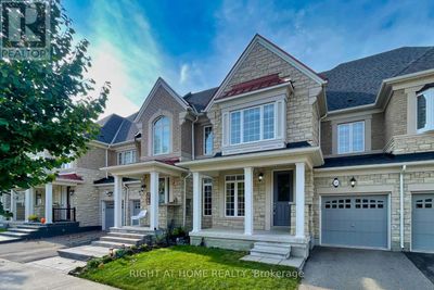 525 Terrace Way, Townhouse with 4 bedrooms, 3 bathrooms and 2 parking in Oakville ON | Image 2