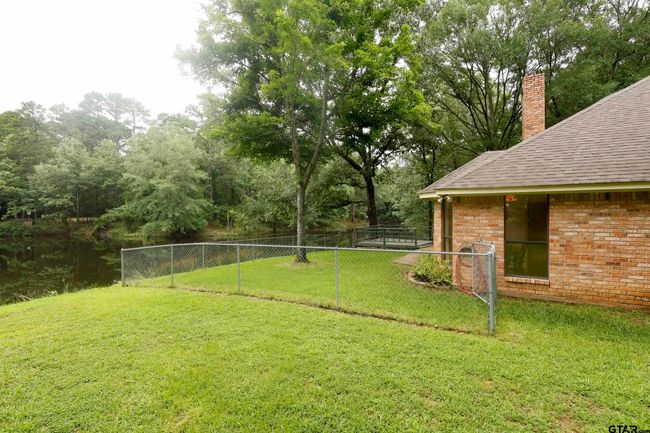 414 Winding Ln, House other with 3 bedrooms, 2 bathrooms and null parking in Mt Vernon TX | Image 31