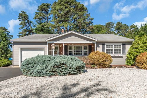 31 Millbrook Court, Berkeley, NJ, 08721 | Card Image