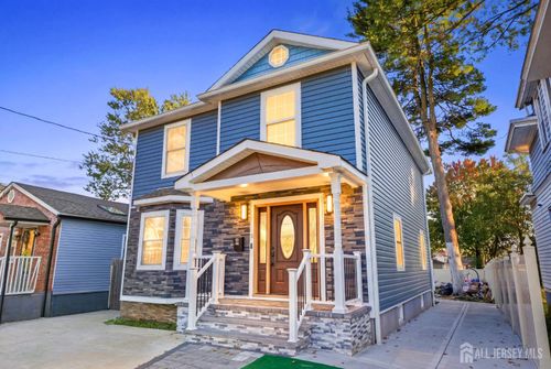 30 Linden St, Fords, NJ, 08863-1631 | Card Image