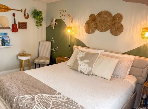 706a-2450 Prince Edward St, Honolulu, HI, 96815-3295 | Card Image