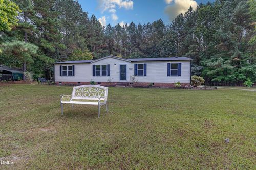 110 Castlebury Ln, Franklinton, NC, 27525-9462 | Card Image