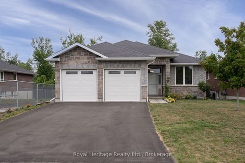 22 Lanark Dr, Belleville, ON, K8N0G5 | Card Image