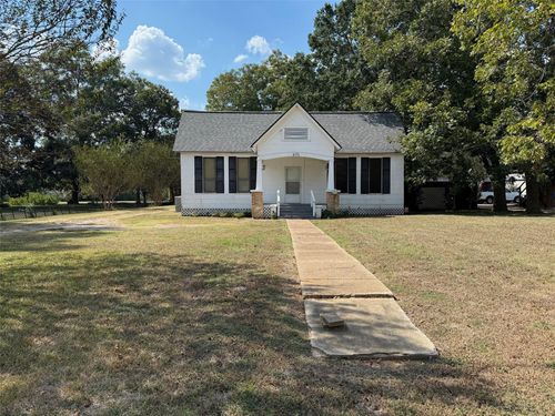 405 S 10th St, Crockett, TX, 75835-2211 | Card Image