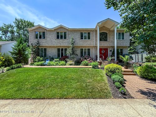 88 Stecher Street, Staten Island, NY, 10312 | Card Image